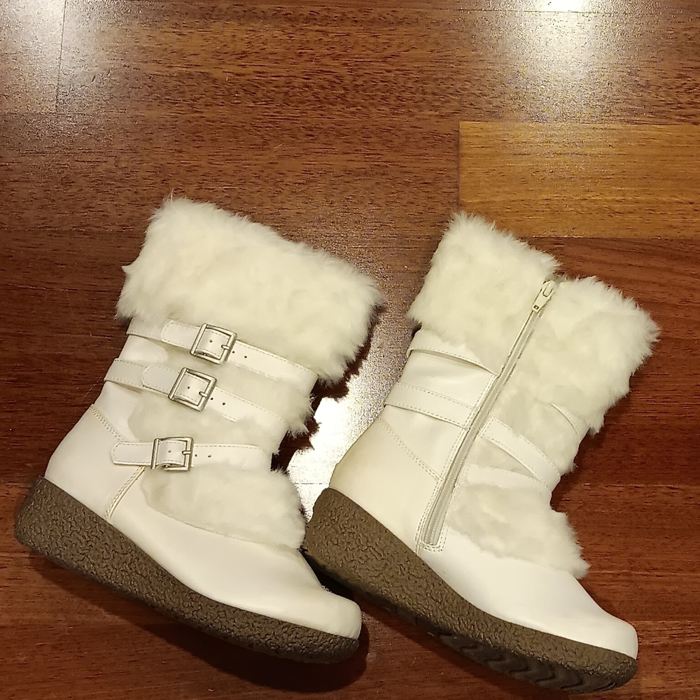 Fashion Snow Boots to beat the winter cold